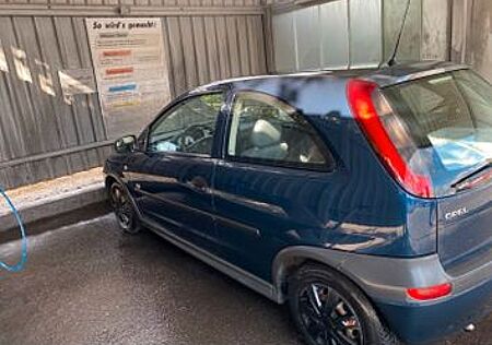 Opel Corsa 1.2 16V Sport Sport