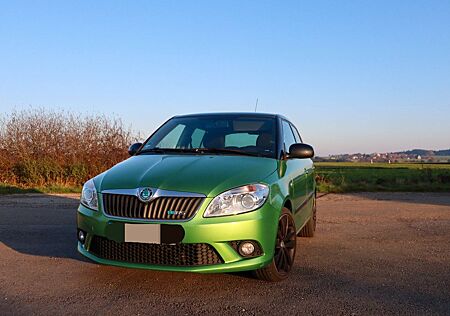 Skoda Fabia 1.4l TSI DSG RS RS