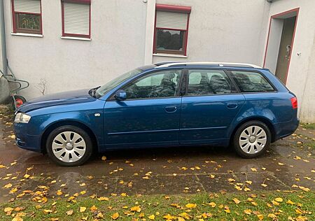 Audi A4 1.8 T Avant -