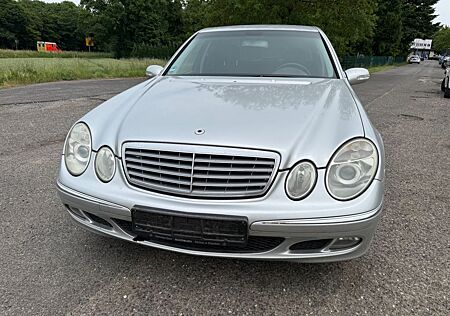 Mercedes-Benz E 200 CDI CLASSIC