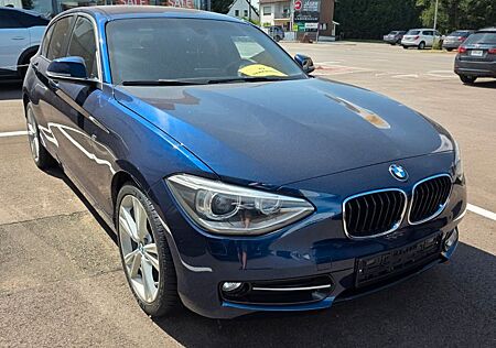 BMW 114i Sport Line Sport Line