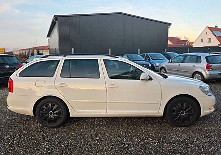 Skoda Octavia Combi 1,6TDI Euro5* AHK* Navi* Soundsys