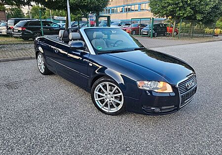 Audi A4 Cabriolet 3.0 TDI quattro-AHK-XENON-TÜV NEU