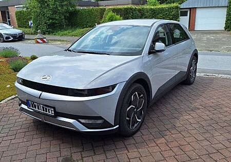Hyundai IONIQ 5 72,6 kWh 225 kW Allrad - NUR 8500 KM