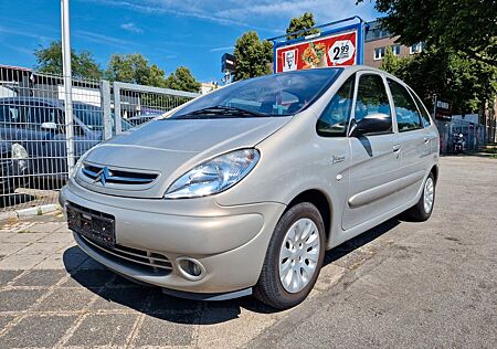 Citroën Xsara Picasso 1.8 16V Exclusive TÜV NEU