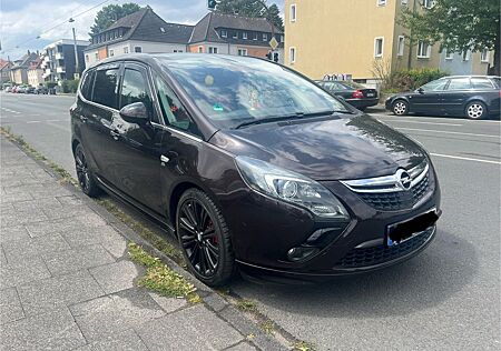 Opel Zafira Tourer ZafiraTourer OPC-Line*AHK*KAMERA*LEDER*NAVI*PANO