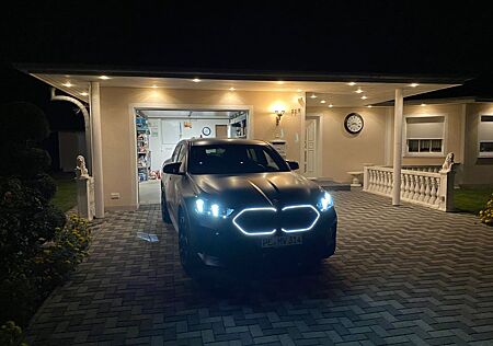 BMW X2 M35i xDrive Automatik mit Schaltwippen -