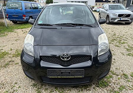 Toyota Yaris Cool