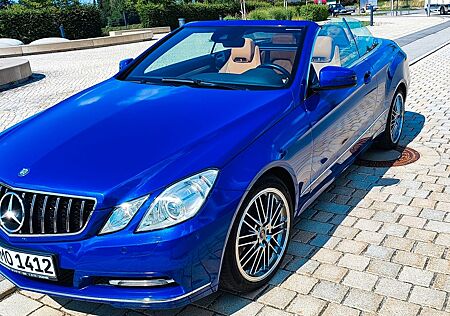 Mercedes-Benz E 250 Cabriolet CGI Airscarf, bi Color,