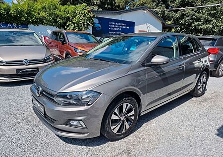 VW Polo Volkswagen 1.0 TSI 70KW NAVI / DAB