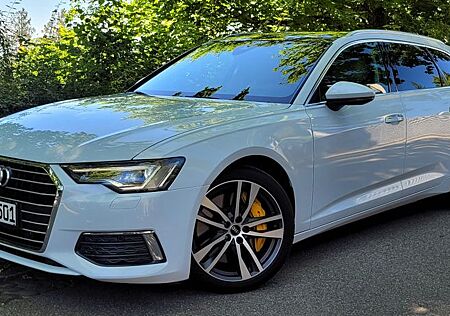 Audi A6 55 TFSI e S tronic quattro sport Avant sport