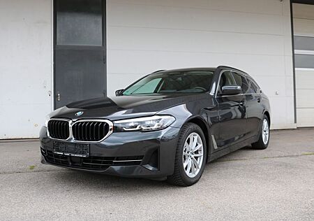 BMW 520d xDrive Touring*Head-Up*Soft-Close-Automatik
