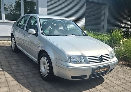 VW Bora Volkswagen 1.6 Comfortline*Klimaautomatik