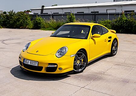 Porsche 997 911 Turbo Coupe RARE SPEED YELLOW NEW MAINTENANC