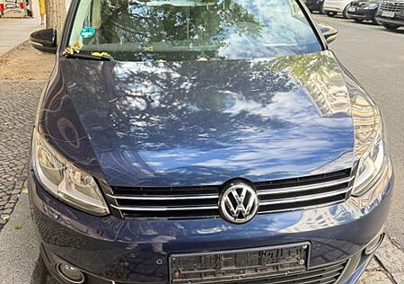 VW Touran Volkswagen 1.2 TSI Highline BlueMotion Technolog...