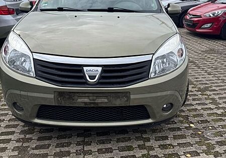 Dacia Sandero Laureate