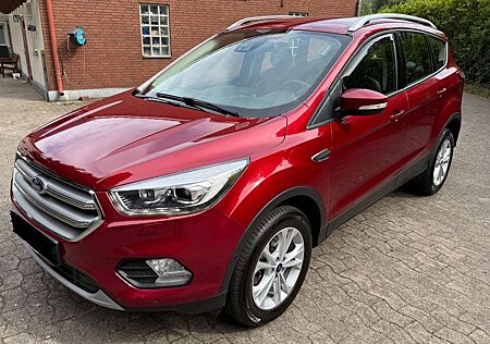Ford Kuga 2,0 TDCi 4x4 110kW Titanium