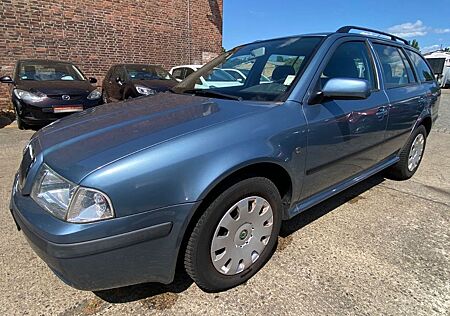 Skoda Octavia Combi Tour+Allwetter
