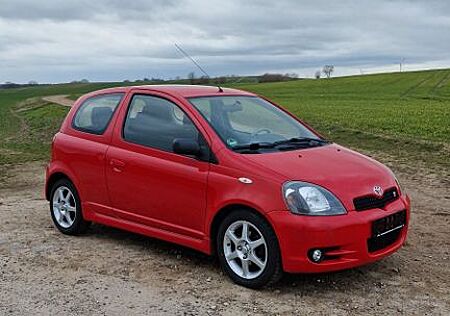 Toyota Yaris 1.5 TS / TÜV Neu / 1 Hand