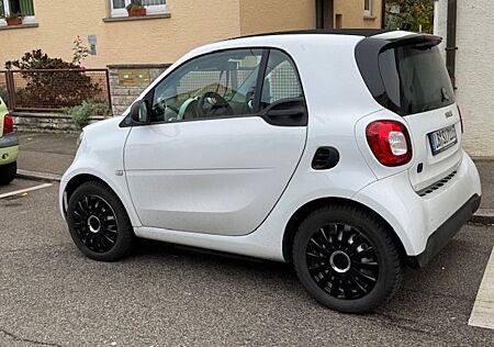 Smart ForTwo coupé 60kW EQ Batterie - Inspektion neu