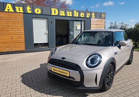 Mini ONE 1,5+Navi+Tempo+Teilleder+PDC+Klima+Garantie