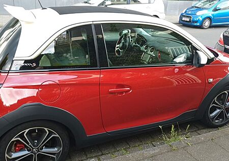 Opel Adam ROCKS S 1.4 TURBO 110kW ROCKS S