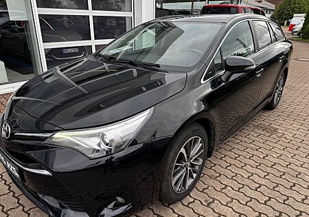 Toyota Avensis gebraucht kaufen Toyota Avensis Touring Sports Edition-S
