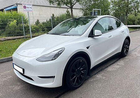 Tesla Model Y Long Range Dual Motor AWD