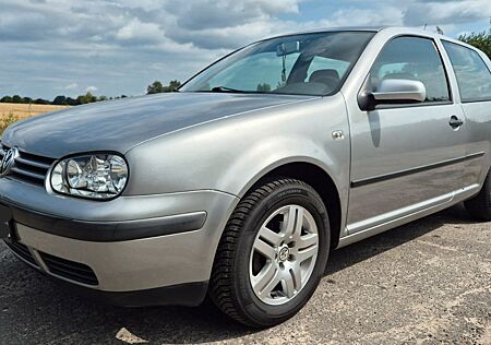 VW Golf Volkswagen 1.4 Special Special