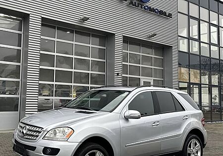 Mercedes-Benz ML 350 4 Matic Schiebed./ AHK/ 8 fach bereif.