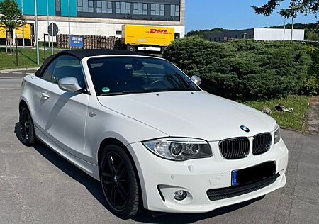 BMW 120i Edition Exclusive Cabrio