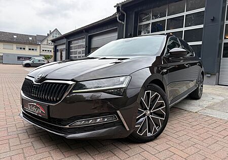 Skoda Superb Lim. L&K 1.Hand Leder Navigation LED
