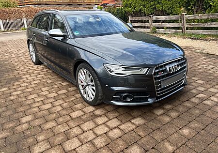 Audi S6 4.0 TFSI quattro S tronic Avant -