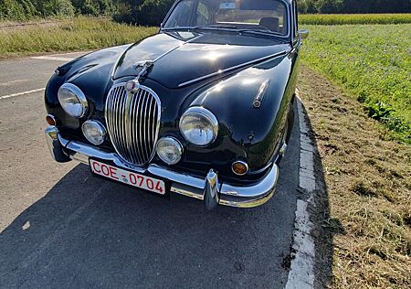 Jaguar MK II 3,8 L Linkslenker Schiebedach