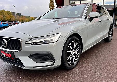 Volvo V60 Kombi Core