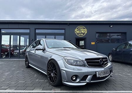 Mercedes-Benz C 63 AMG *Deutsches Fahrzeug*Uníkat*