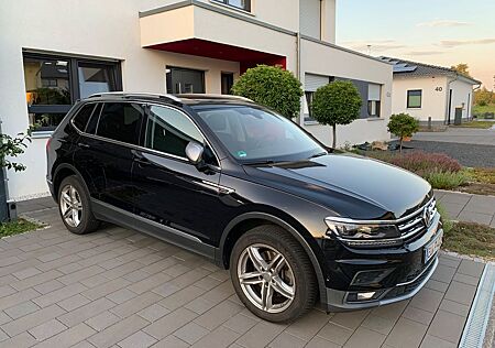 VW Tiguan Allspace Volkswagen 2.0 TSI DSG 4MOTION Panoramach