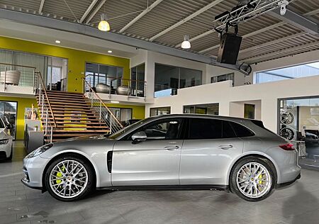 Porsche Panamera Sport Turismo 4 E-Hybrid,Klappenauspuff
