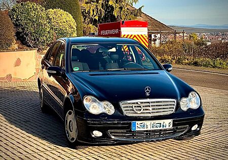 Mercedes-Benz C 180 Kompressor Sport Edition Automatik Tüv neu