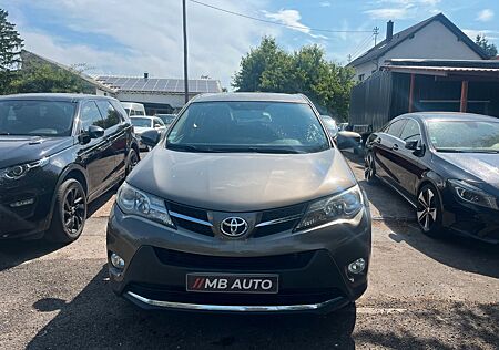 Toyota RAV 4 2,0-l-D-4D Comfort 4x2NAVI KLIMATRONICEUR5