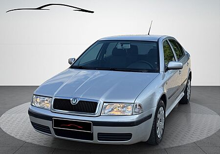 Skoda Octavia 1.6 Comfort Klima / TÜV 2 Jahre Neu