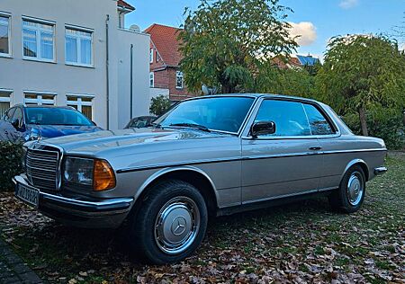 Mercedes-Benz 280 CE H-Kennzeichen