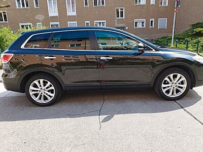 Mazda CX-9