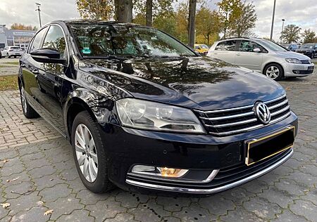 VW Passat Volkswagen Lim. 1.4 TSI Comfortline NAVI|PDC|LM