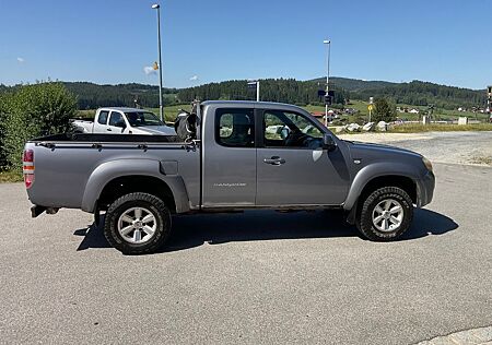 Mazda BT-50-2,5l TD ALLRAD-TÜV 5.27-148 Tkm