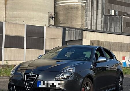 Alfa Romeo Giulietta Quadrifoglio MOTOR GENERAL ÜBERHOLT