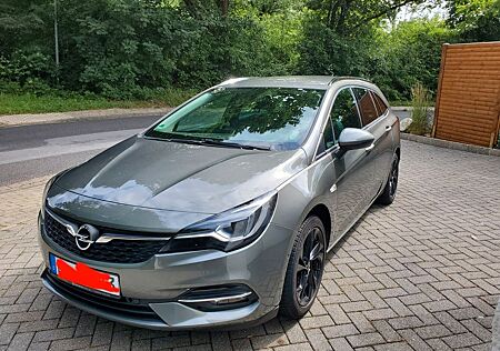 Opel Astra ST 1.2 Direct Inj Turbo 107kW Elegance...