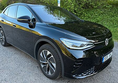 VW ID.5 Volkswagen 77 kWh 4MOTION GTX mit Navi GTX