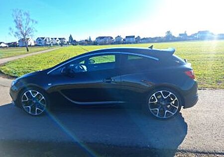Opel Astra J OPC
