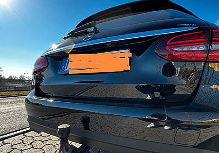Mercedes-Benz C 220 d T / Standheizung/Selbstlenkendes Parken